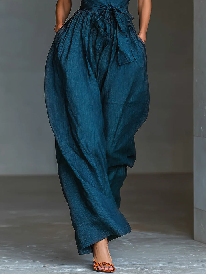 Mollie™ Mono Chic
