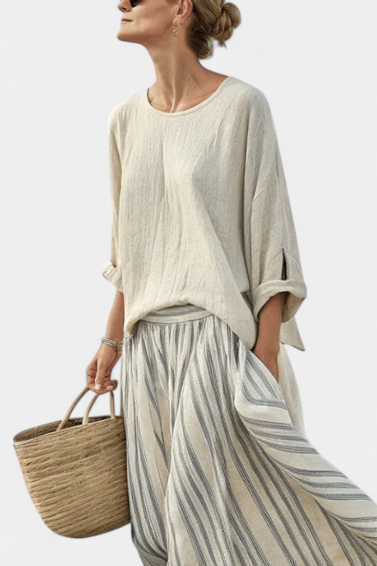 Manon | Blusa Suelta y Falda Midi Rayada