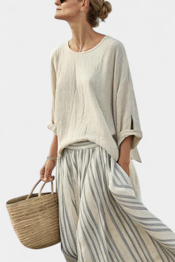 Manon | Blusa Suelta y Falda Midi Rayada