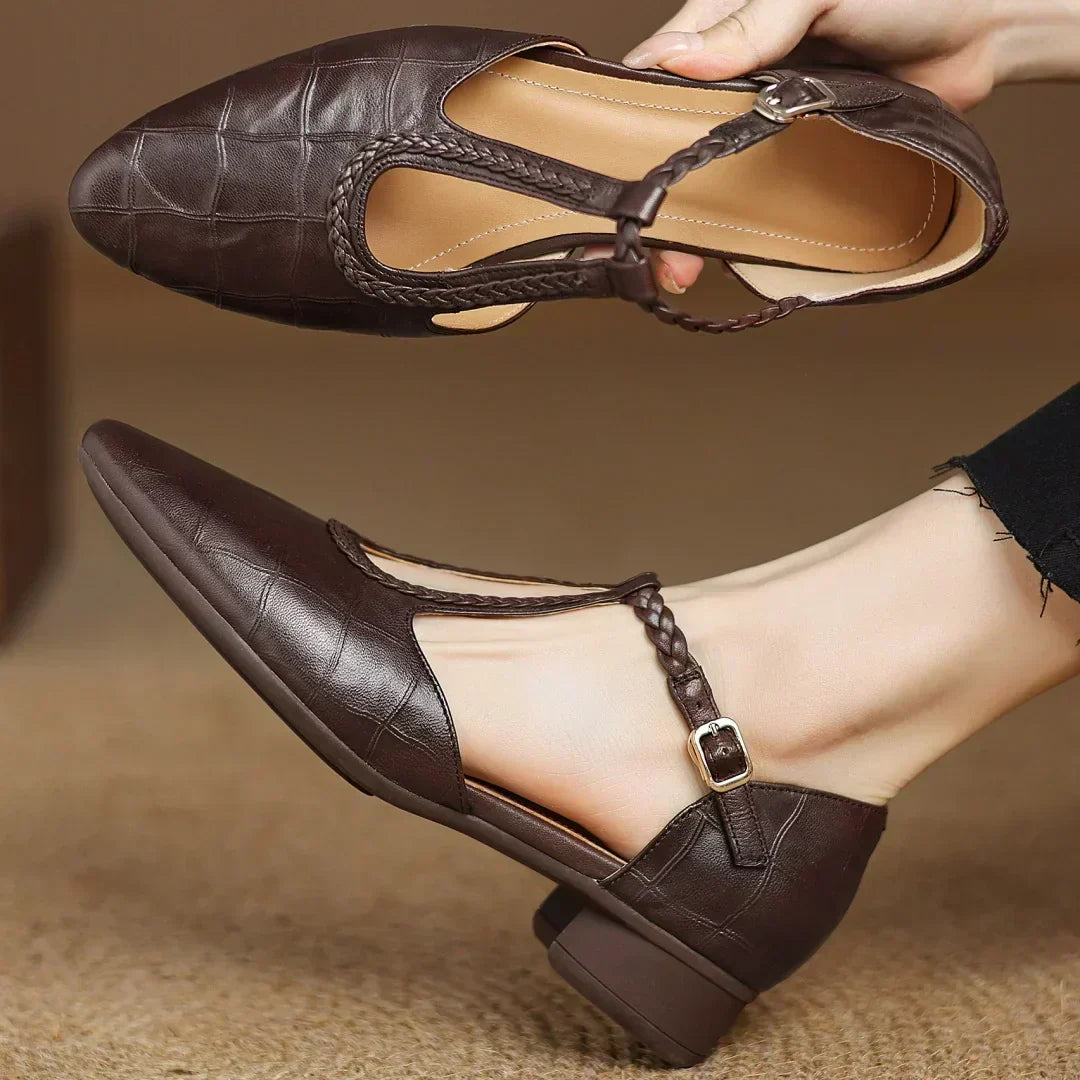 Mary Janes Classic Mary Janes